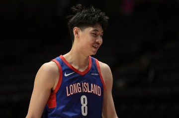 崔永熙：职业运动员都很能睡觉 想问詹姆斯如何瞬间冷静下来入睡